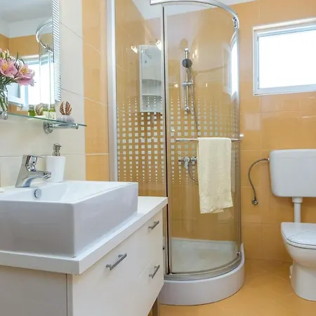 Сasa de vacaciones Beachfront House Zita *