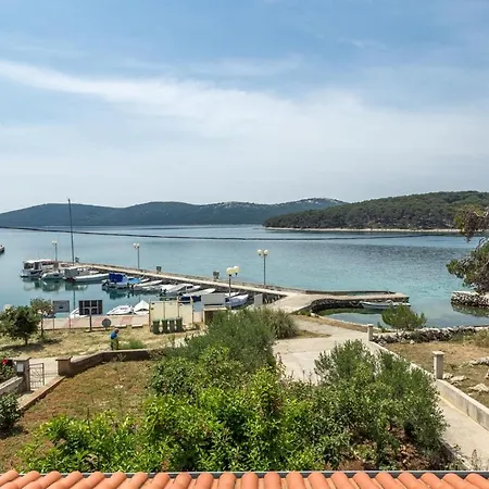 Beachfront House Zita * Brgulje
