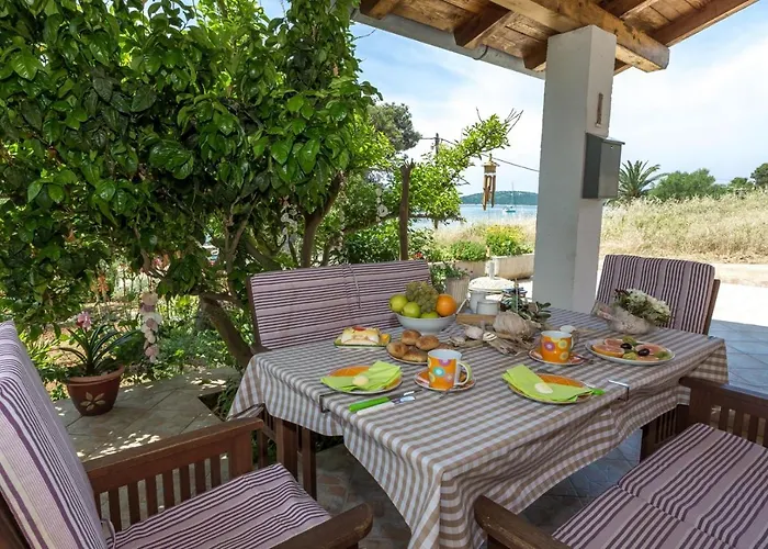 Beachfront House Zita Brgulje