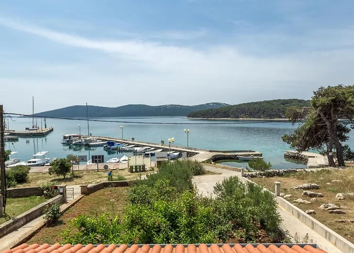 Beachfront House Zita * Brgulje