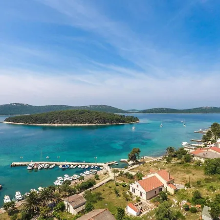 Beachfront House Zita * Brgulje