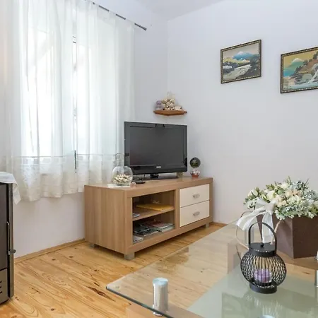 Beachfront House Zita Дом отдыха
