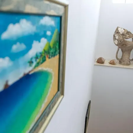 בית נופש Beachfront House Zita